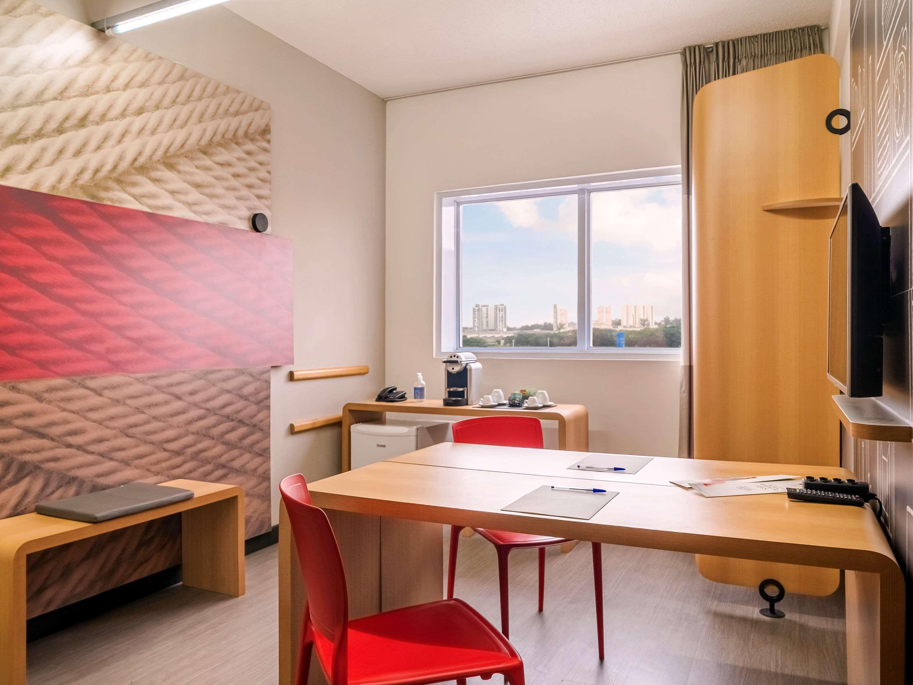 Ibis Sao Paulo Ibirapuera Hotel ภายนอก รูปภาพ