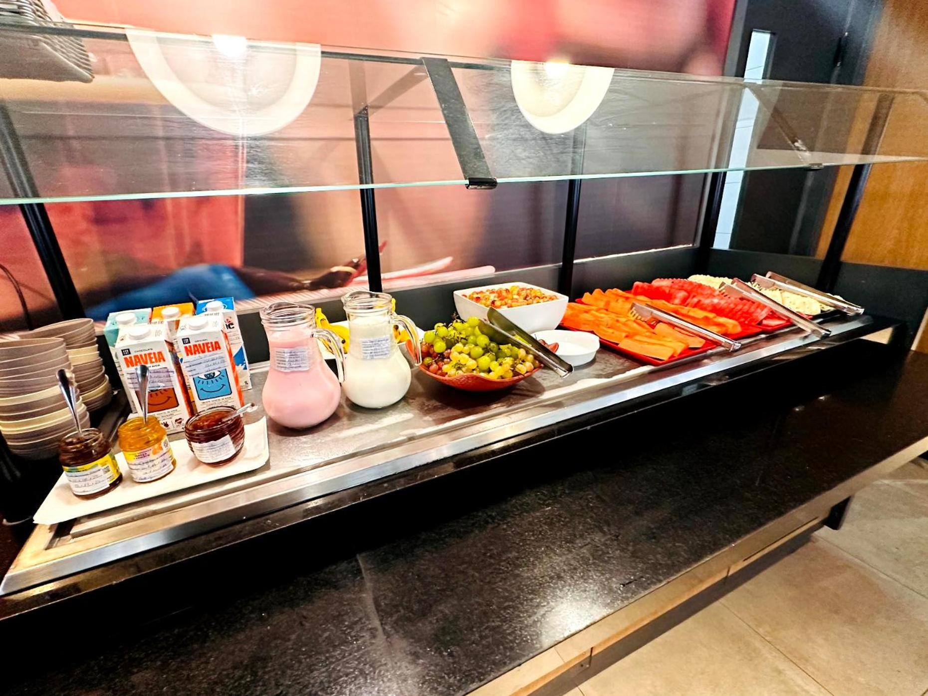 Ibis Sao Paulo Ibirapuera Hotel ภายนอก รูปภาพ